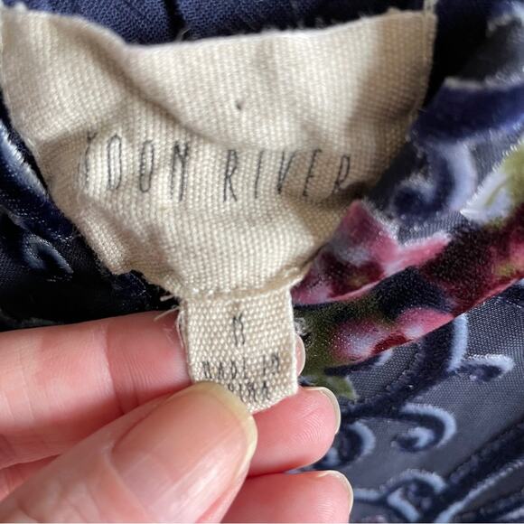 Moon River Navy Velvet Floral and Mesh Long Sleeve Mini Dress - Picture 9 of 9